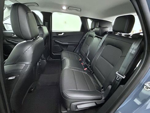 New 2026 Ford Escape SE image 19