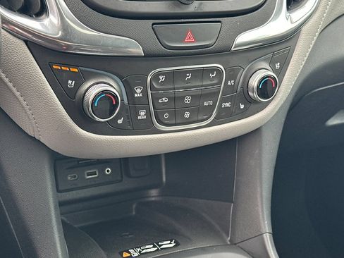 Used 2019 Chevrolet Equinox Premier AWD/4WD image 20