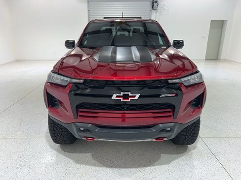 New 2025 Chevrolet Colorado ZR2 w/ Midnight Edition image 8