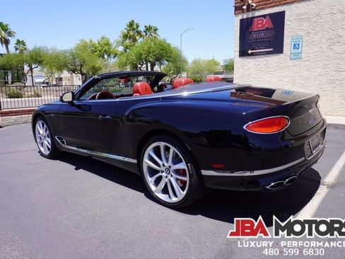 Used 2022 Bentley Continental GT image 4