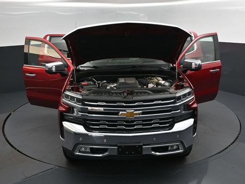 Used 2021 Chevrolet Silverado 1500 LTZ w/ LTZ Premium Package AWD/4WD image 54