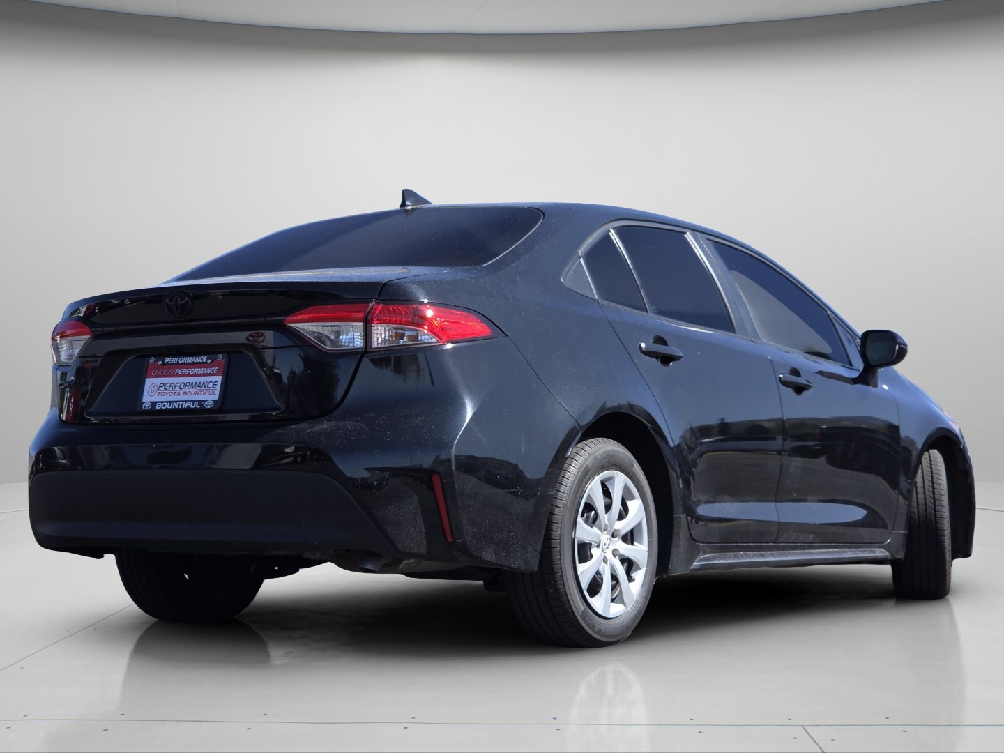 Used 2023 Toyota Corolla LE w/ Carpet Mat Package (TMS) FWD image 20