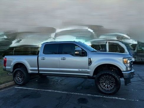 Used 2021 Ford F250 Lariat w/ Lariat Ultimate Package image 3