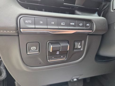 Used 2024 Cadillac Escalade Sport Platinum AWD/4WD image 24