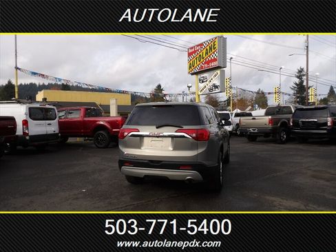 Used 2019 GMC Acadia SLE image 4