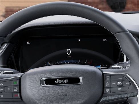 New 2025 Jeep Grand Cherokee Laredo X w/ Luxury Tech Group I AWD/4WD image 19