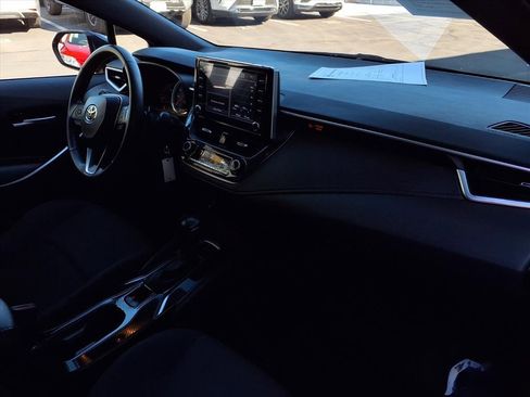 Used 2020 Toyota Corolla SE image 22