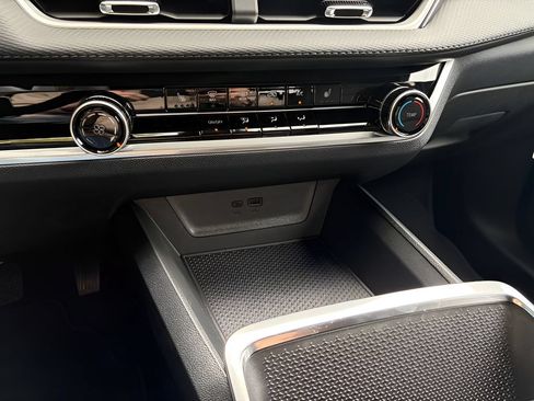 New 2027 Chevrolet Equinox LT w/ Safety and Technology Package FWD image 22