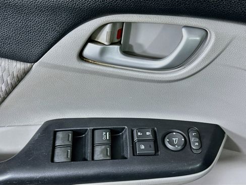 Used 2014 Honda Civic LX image 15