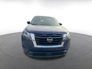 Used 2025 Nissan Pathfinder SV video 2