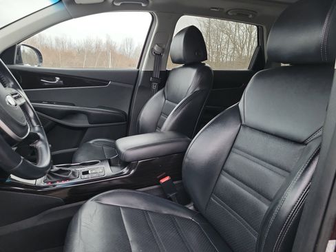 Used 2020 Kia Sorento EX image 14