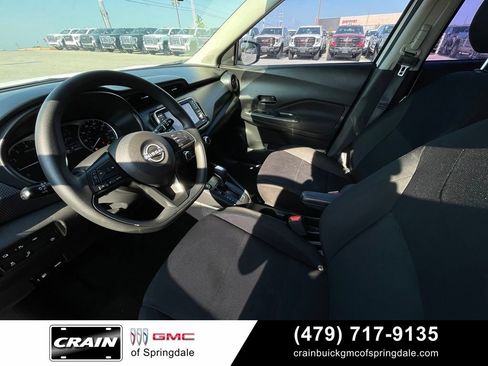 Used 2023 Nissan Kicks S FWD image 10