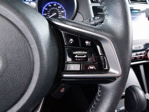 Used 2018 Subaru Outback 2.5i Touring image 17