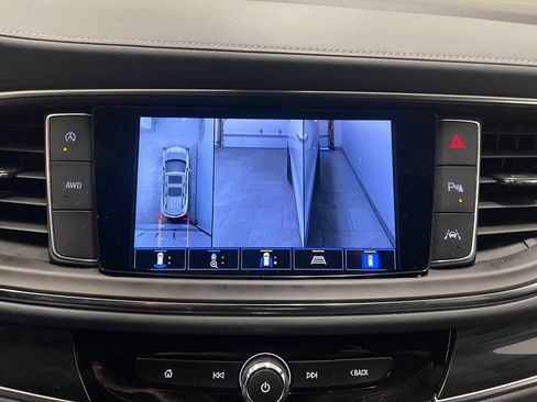 Used 2024 Buick Enclave Premium image 41