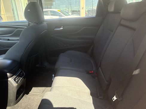 Used 2023 Hyundai Santa Fe SEL FWD image 9
