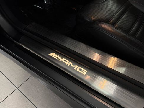 Used 2013 Mercedes-Benz SL 63 AMG image 30