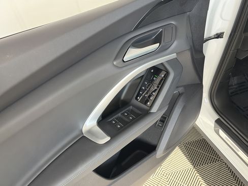 Used 2025 Audi Q5 Premium AWD/4WD image 24