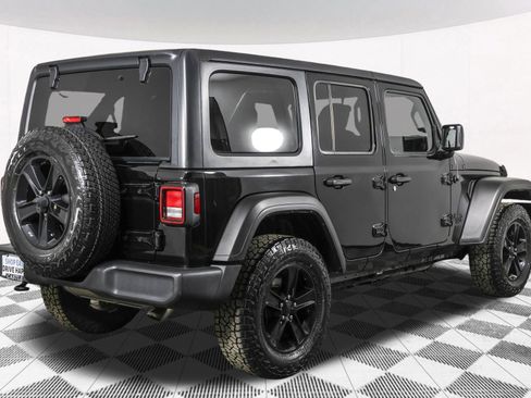 Used 2021 Jeep Wrangler Unlimited Sport image 17