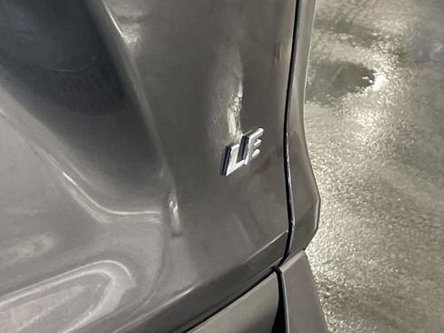 Used 2023 Toyota RAV4 LE image 9