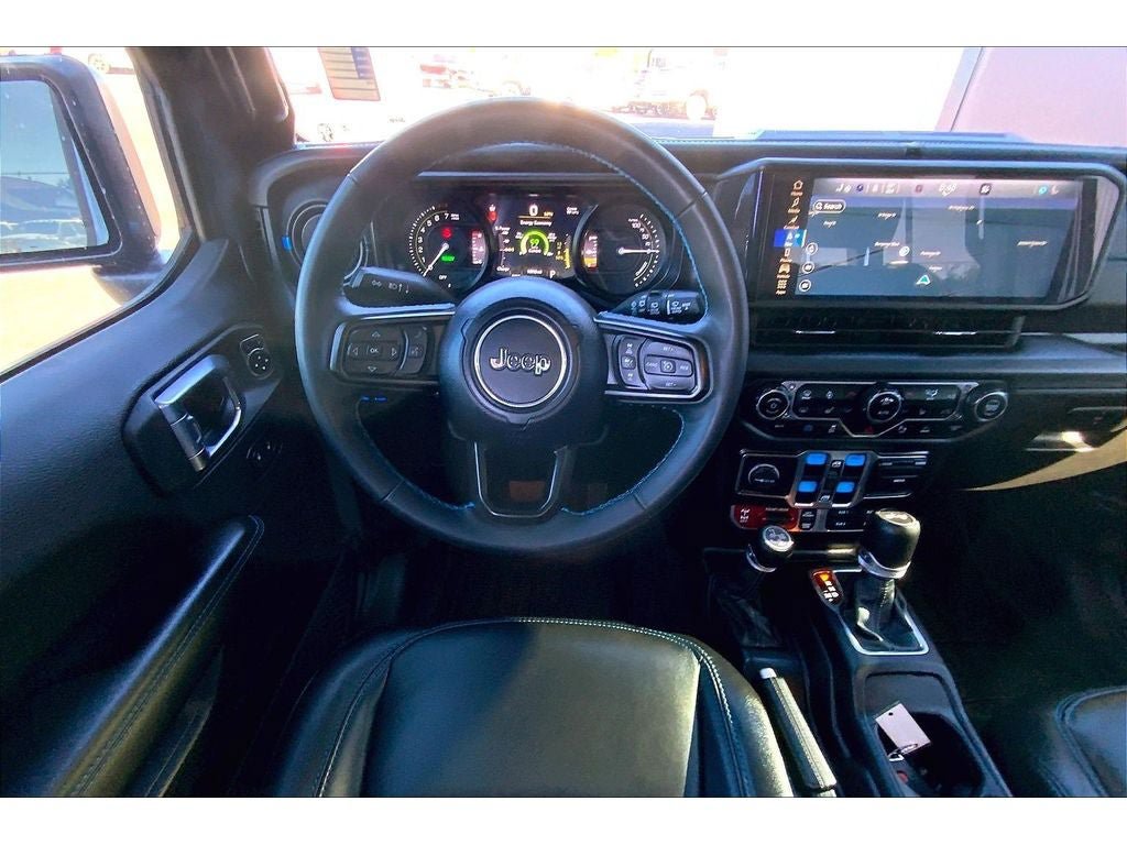 Used 2024 Jeep Wrangler Unlimited Rubicon 4xe AWD/4WD image 5
