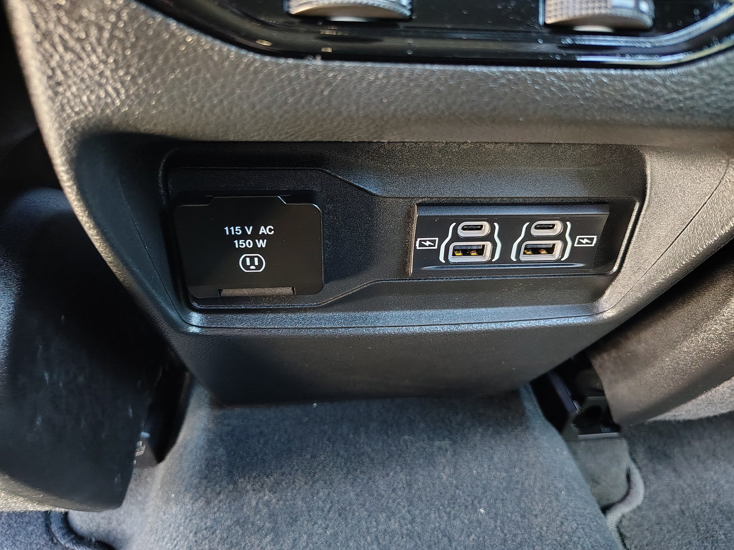 Certified 2025 Jeep Grand Cherokee Altitude AWD/4WD image 26
