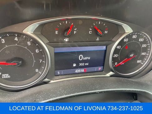 Used 2023 GMC Terrain SLT FWD image 8