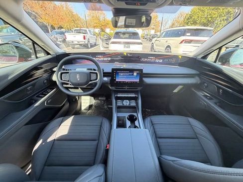 New 2026 Lincoln Nautilus Reserve w/ Jet Appearance Package image 11