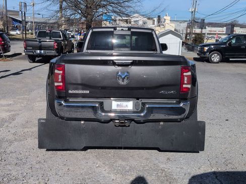 Certified 2019 RAM 3500 Laramie image 7