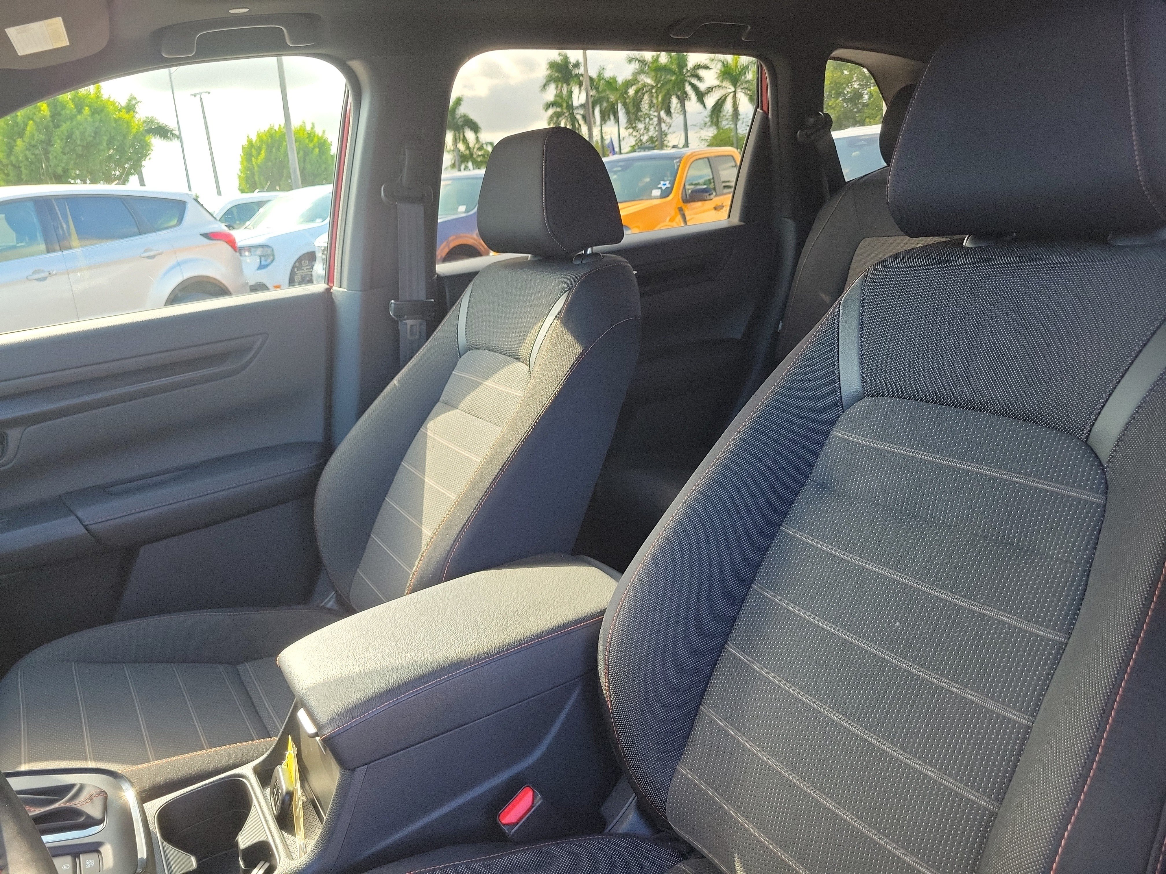 Used 2025 Honda CR-V Sport image 21