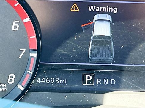 Used 2022 Nissan Frontier PRO-4X w/ Pro-4X Premium Package image 12