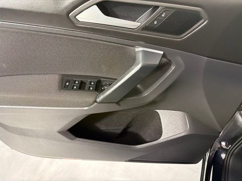 Used 2019 Volkswagen Tiguan S FWD image 10