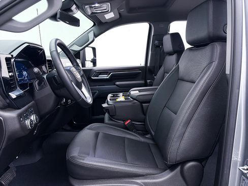 Used 2024 GMC Sierra 2500 SLT w/ Max Trailering Package image 19