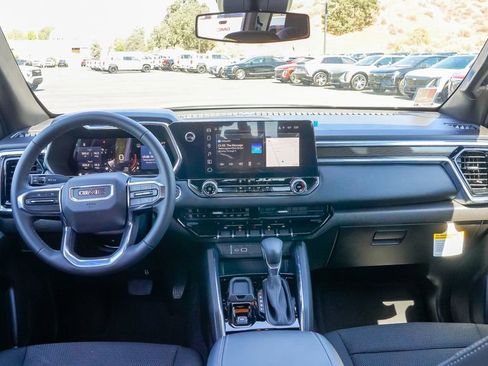 Used 2025 GMC Canyon Elevation image 19