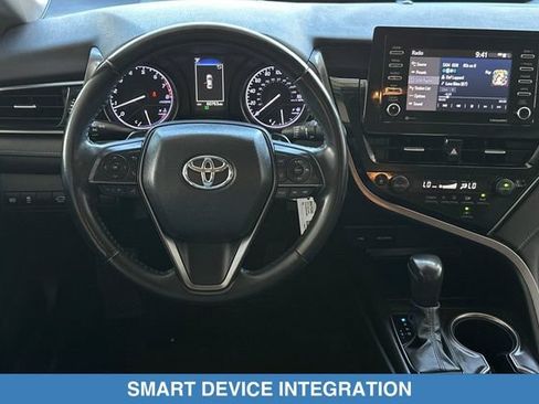 Used 2023 Toyota Camry SE FWD image 15