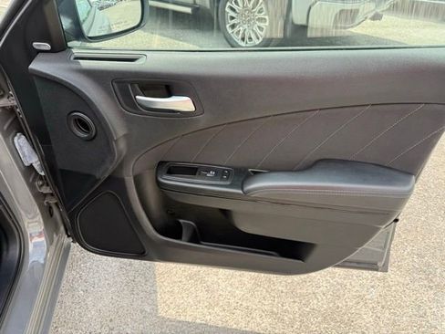 Used 2023 Dodge Charger SXT w/ Blacktop Package RWD image 17