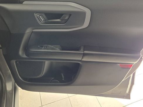 Used 2022 Ford Bronco Sport image 3