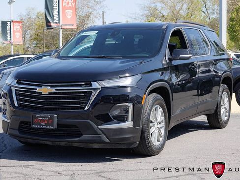 Used 2023 Chevrolet Traverse LT FWD image 12