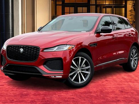 New 2026 Jaguar F-PACE R-Dynamic S image 2