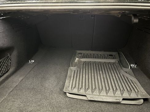 Used 2021 Audi A6 2.0T Premium image 34