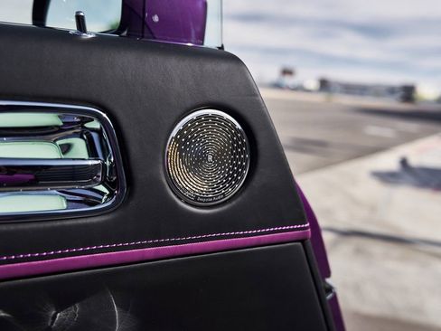 Used 2020 Rolls-Royce Wraith image 27