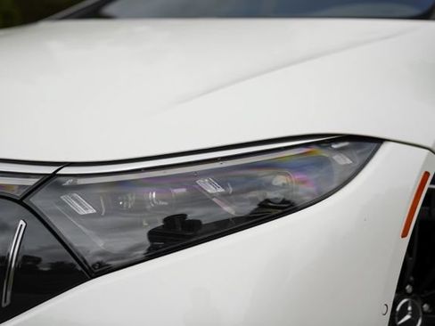Used 2023 Mercedes-Benz EQS AMG 4MATIC w/ Trim Level Package image 4