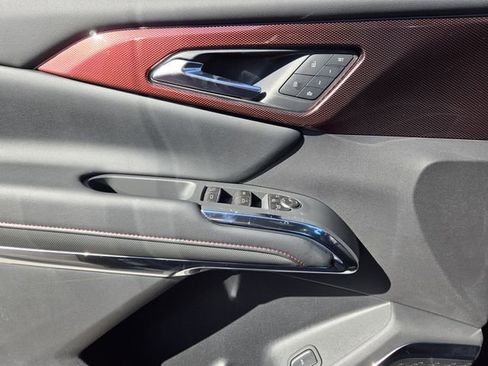 New 2026 Chevrolet Traverse RS image 17