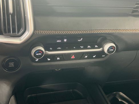 Used 2023 MAZDA CX-50 AWD 2.5 Turbo w/ Premium Pkg image 15