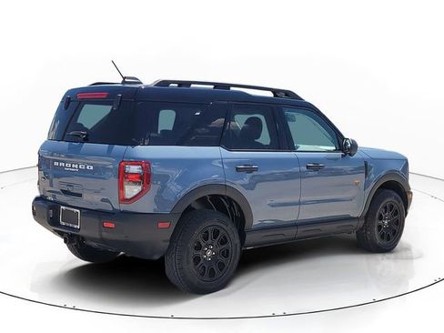 Used 2025 Ford Bronco Sport Badlands AWD/4WD image 5