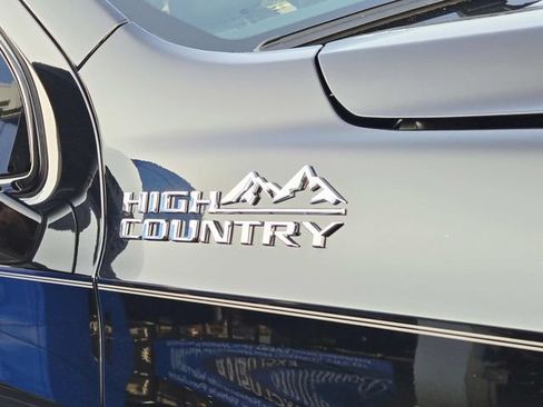 New 2026 Chevrolet Tahoe High Country w/ Sun And Tow Package AWD/4WD image 22