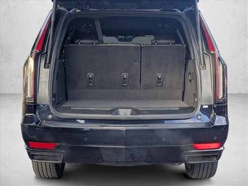 Used 2023 Cadillac Escalade Sport image 6