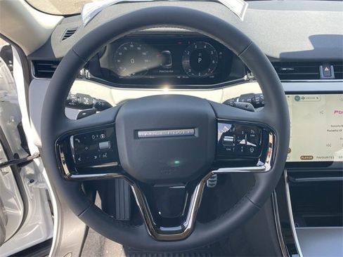 Used 2025 Land Rover Range Rover Evoque Dynamic SE image 7