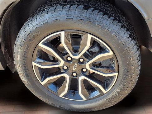 Used 2024 Chevrolet TrailBlazer ACTIV w/ Convenience Package image 29