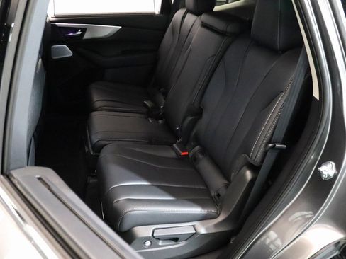 Used 2026 Acura MDX w/ Technology Package image 10