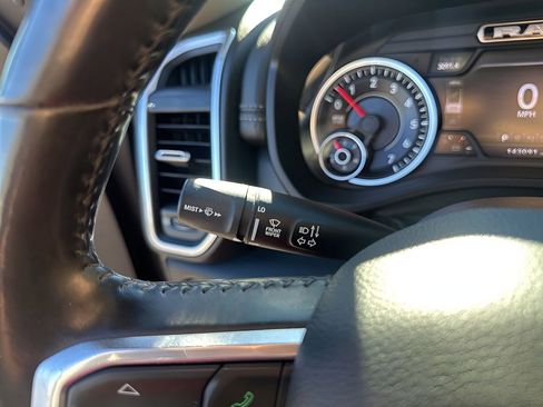 Used 2021 RAM 1500 Laramie image 32